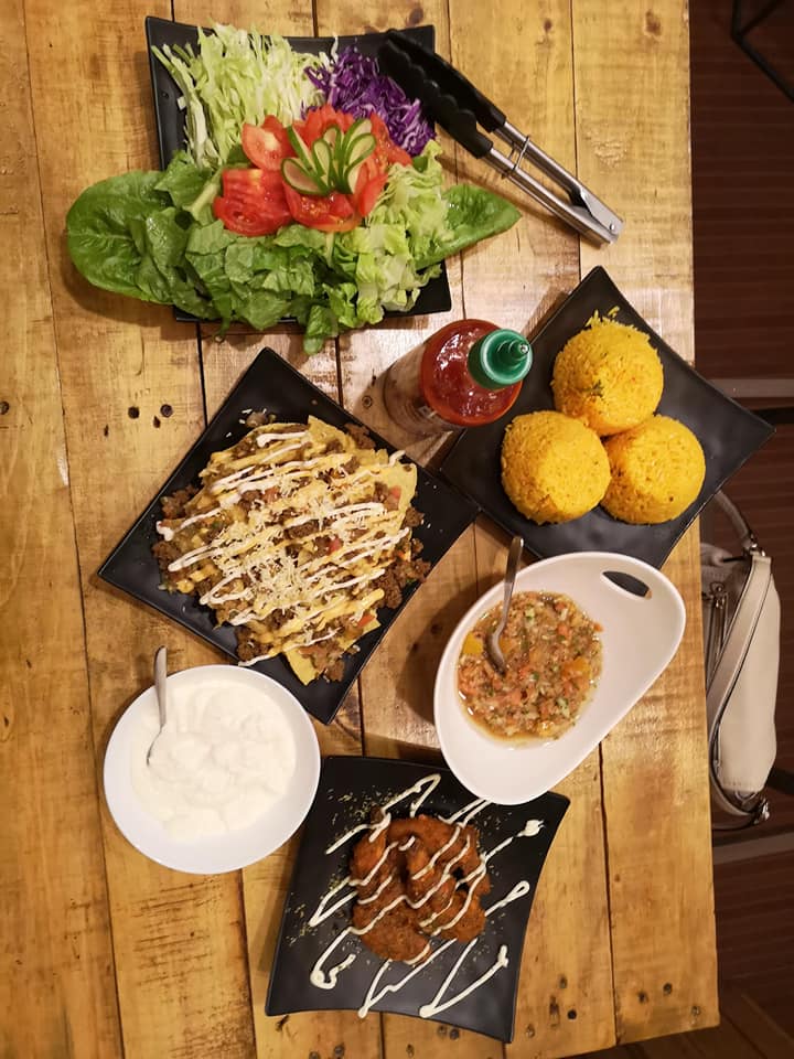 sr71cafe's tweet photo. Come and experience a great taste of our mexican dishes everyday from 10-12am
#tacos
#quesadillas
#spareribs
#buffalowings
#nachos https://t.co/gs2Ycdq9MA