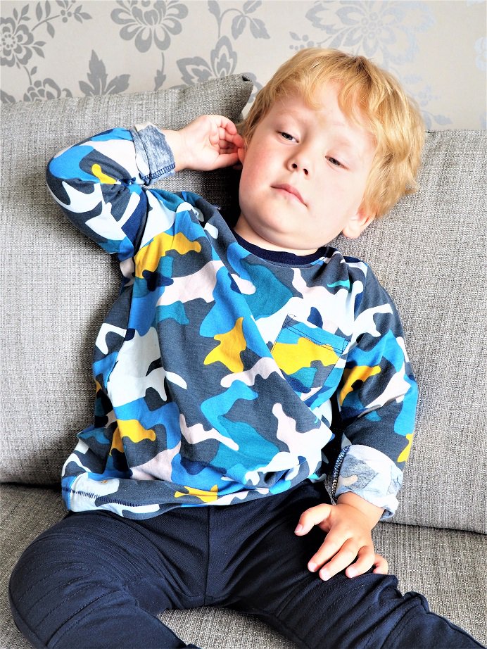 FrenchieMummy's tweet image. When you are already tired and it is only Monday 😆But looking super cool with @KimbaKidsUk #kidsfashion #childrenswear #nextkids @FuseComms