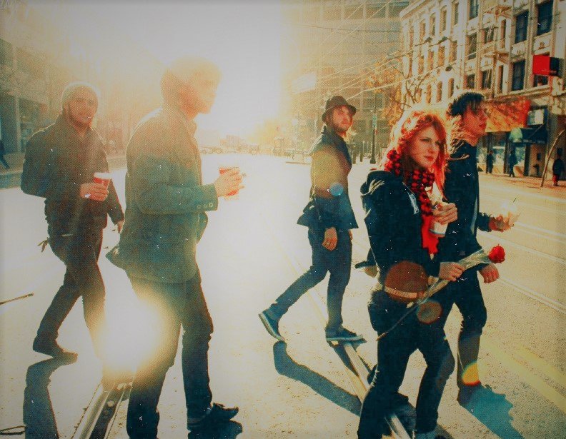 Paramore is a band tweet media