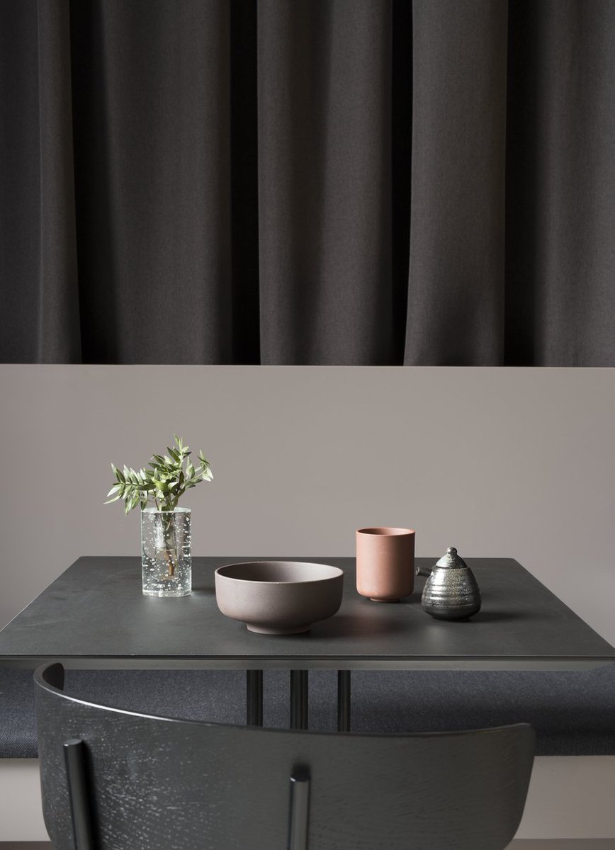 Rachel_Usher's tweet photo. Bright and bold colours are not reflective of everyones personality, for a more understated and relaxed vibe, earthy neutrals are now considered to be the foundation palette to work from... https://t.co/ZjlhdCVfl7 #InteriorExperience https://t.co/6uJg5hqYWt