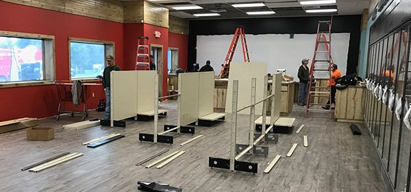 DisplayMaxRon's tweet image. Planning to revitalize your store’s appearance on a budget? Changing your retain store’s shelving and layout doesn’t require too much money and time. At DisplayMax Fixtures, our Convenience Store Refresh program allows you to remodel selective parts 
h...