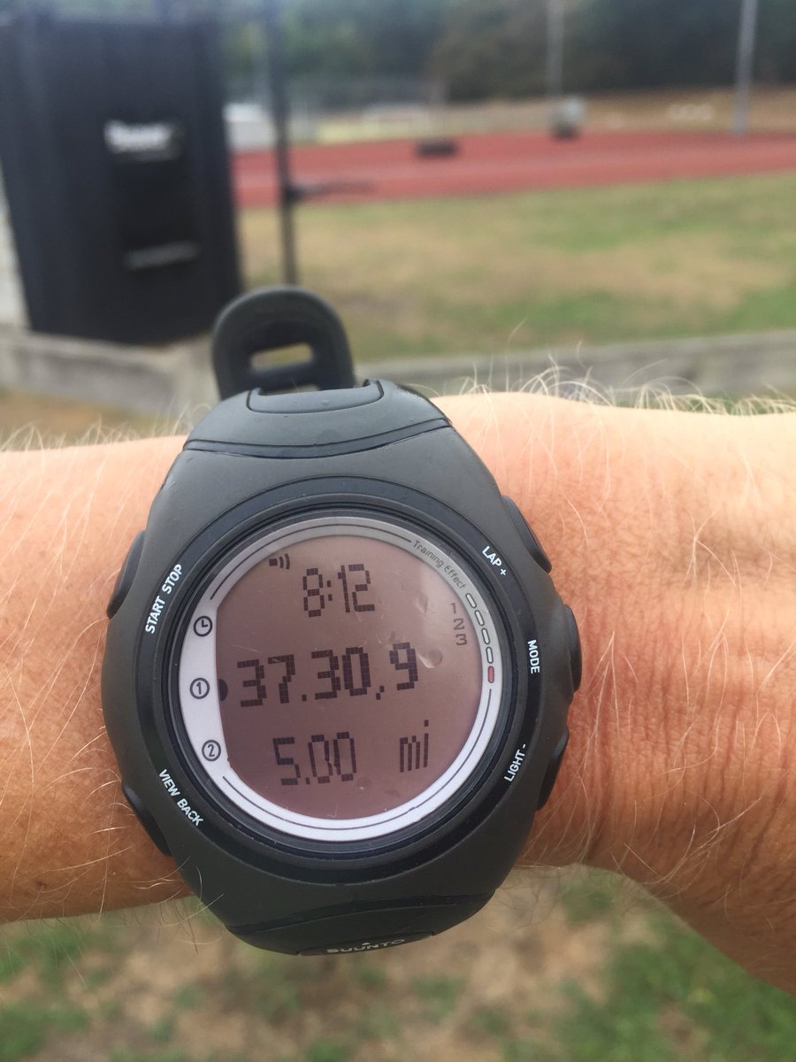 SiGowing's tweet image. 🏃‍♂️🔥 30Seconds faster over 5mile on track @RMASandhurst on my monthly #maftest ⚠️Max Aerobic Zone - NOT An-Aerobic⚠️ as following #maffetonemethod avg 30secs off each mile effortless running at low HR 145MaxHR