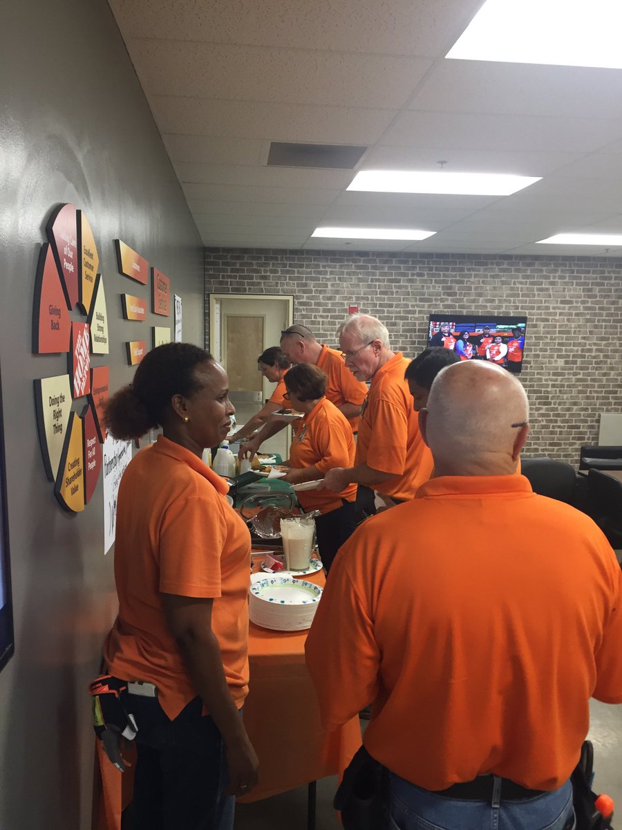 Mark Giddens tweet media