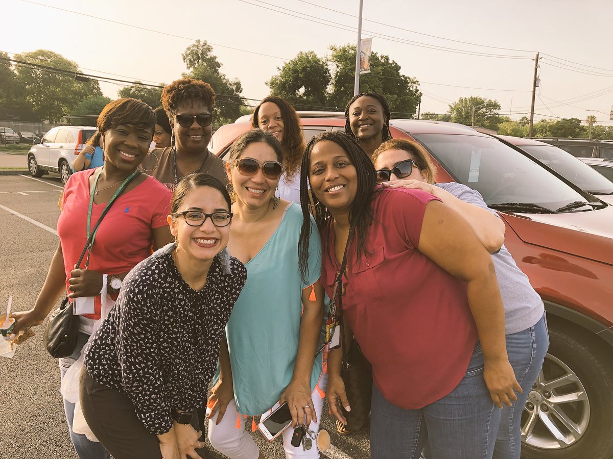 mrsdiaz_alief's tweet image. Elementary, intermediate, middle, and high school teachers have more influence on a child’s life than you can ever imagine. #DinoLife #sneed3rdgrade @Aliefsneed @Aliefsneed @Kay_Tee_Jo