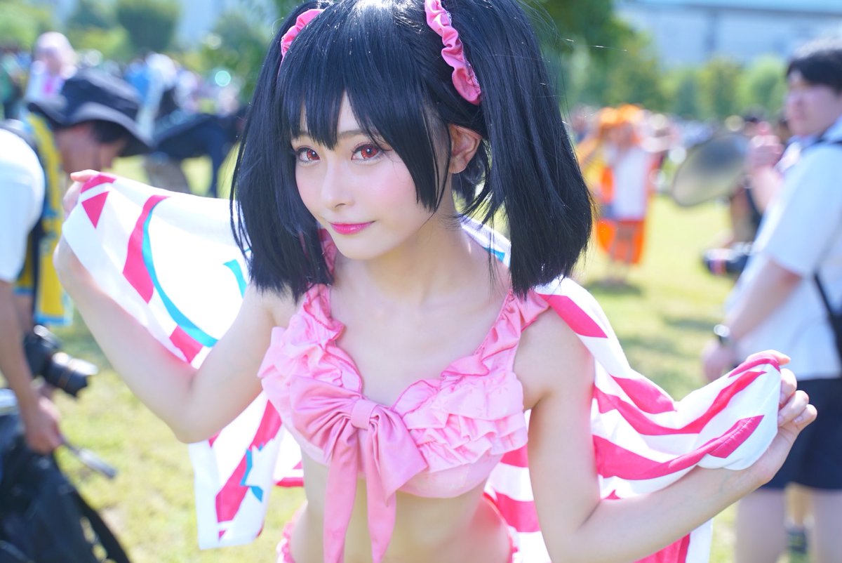 p_xxxx_q's tweet image. ラブライブ！
矢澤にこ

あっつーい！
にこの水着に期待してる？？

コミケ1日目ありがとうございます！
楽しかったよー！
大好きなにこにーのコスプレでした！

photo (@arurukann777 )

#コミケ94 
#c92コスプレ