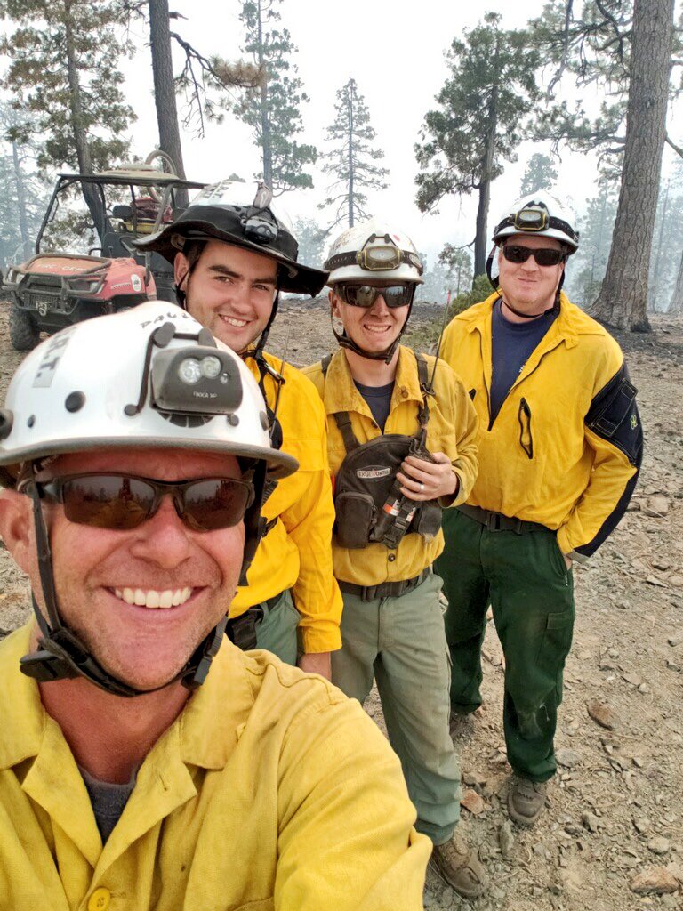 LaceyFireDist3's tweet photo. Wild land mobilization update: After a midnight response, Brush 34 on #NightShift (last night) at the #BoydsFire in Kettle Falls, Wa

SORT team members (including LFD3) still deployed to #NatchezFire &amp; protecting firefighters working on the line. https://t.co/dg6P7Q0T5v