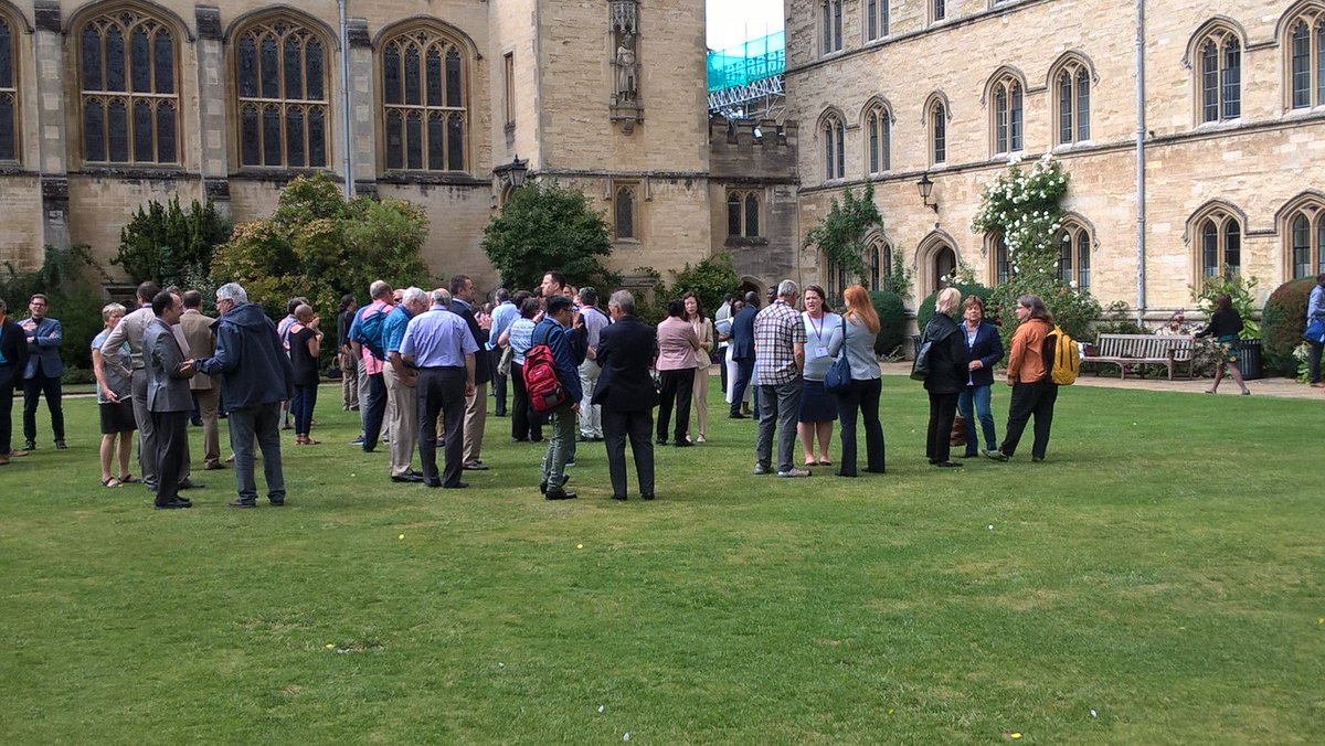 MethodistGB's tweet photo. RT @OIMTS: And the sun continues to shine on us at Pembroke College for the 14th OIMTS #OIMTS @MethodistGB https://t.co/zZmSTC3lwS