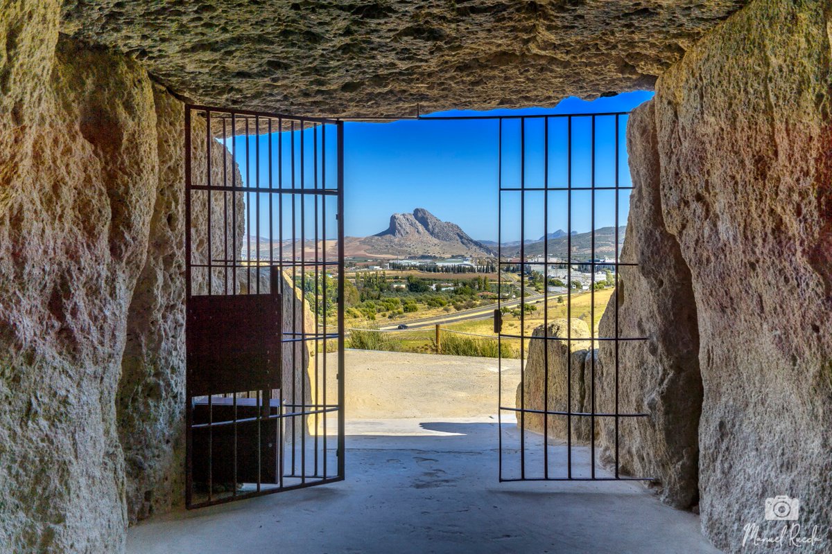 Zappa_Malaga's tweet photo. Dolmen de Menga, Peña de los Enamorados
#Antequera #AntequeraPhoto #VistoenAndalucia https://t.co/QjnURWZYiy