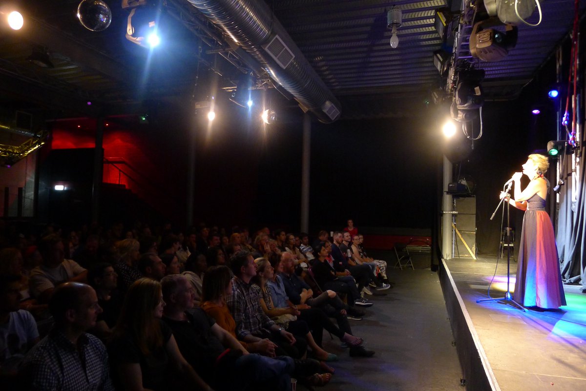Shantisha_smile's tweet image. Highlights of week 1 on @edfringe: crazy volunteers, crowds packing out  the @LIQUIDROOMS Warehouse to see #RussianRouletteCabaret @ 18:35. Many  thanks to @DoctorPoleNo1 @LadyRizo @MarvRadio @ManOfMischief_  @MissSalvee @tashyorkinit @magicmeech &amp;amp; other insanely talented  guests