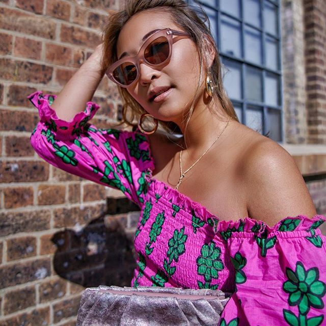 Mimco (@_mimco) on Twitter photo Grazia Market Editor <a href="/helenchikx/">Helen Chik</a> is spring-ready in our best-selling Jacuzzi Sunglasses. Tap to shop👆 #mimco ift.tt/2w5G0lt Grazia Market Editor <a href="/helenchikx/">Helen Chik</a> is spring-ready in our best-selling Jacuzzi Sunglasses. Tap to shop👆 #mimco ift.tt/2w5G0lt