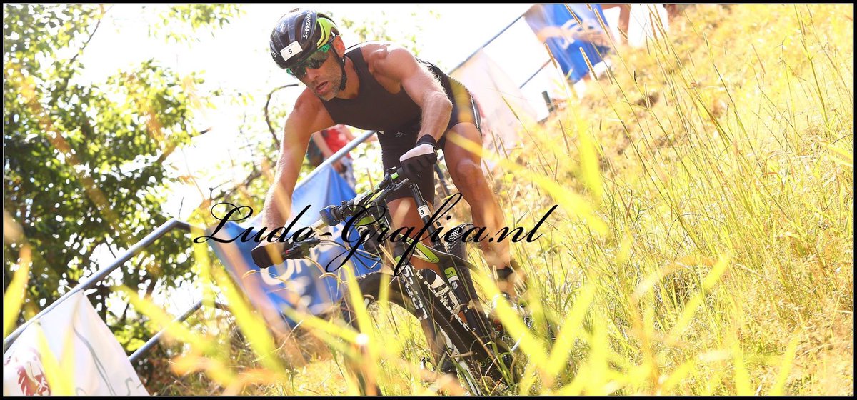 Timvdaele's tweet image. Zaterdag de crosstriatlon van La Gileppe gewonnen. Derde overwinning dit seizoen. Thx Ludo Van de Put voor de knappe actiefoto.