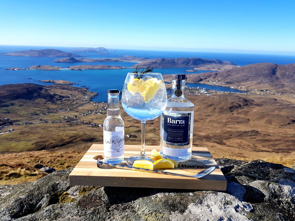BarraDistillers's tweet photo. FREE DELIVERY on all orders for the #barragin until Sunday the 19th of August
This week the Barra gin celebrates a year since its release. So, we are offering #Freedelivery on all orders.
#islepfbarra #freepandp #barragin #OuterHebrides https://t.co/dv1fpo1qFQ