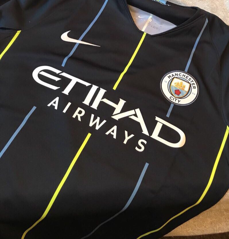 Football Hub tweet media