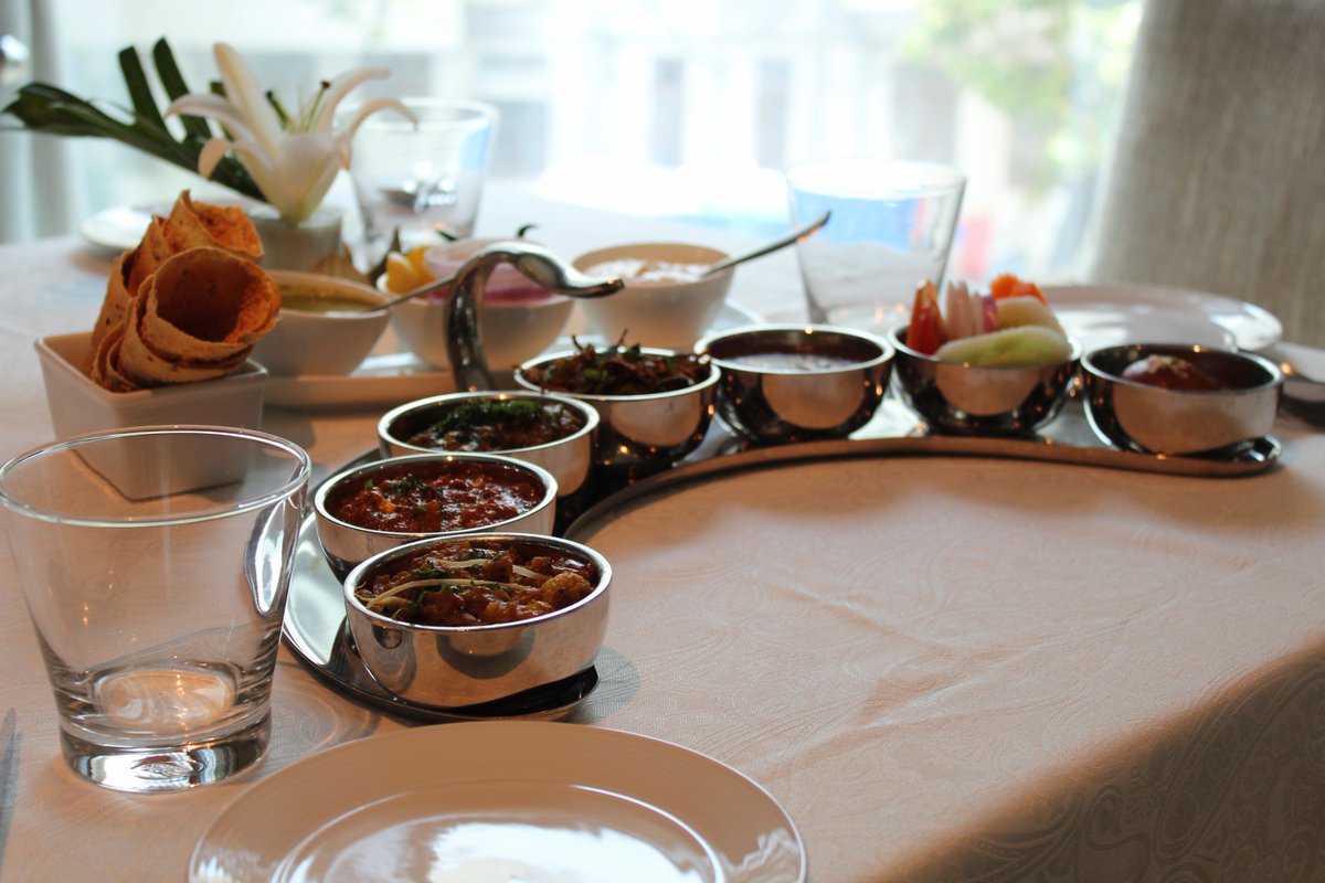 InterConMD's tweet photo. A dining experience you don’t want to miss. A dash of spice and everything nice at #KebabKorner. #CulinaryTales #LuxuryDining #KKSampler #InterContinentalLife 
#food #foodlove #MondayMotivation https://t.co/sNSnRD3NN3