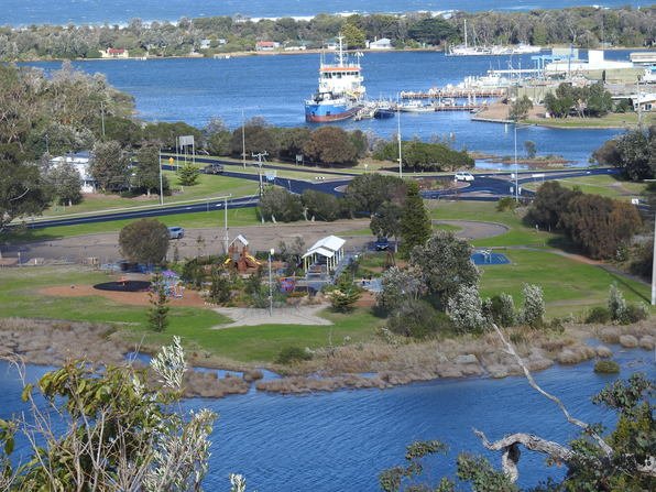 #PickMyProject voting is now open.  Pick your favourite project ideas in your local community &amp; help make them a reality.  Like the #LakesEntrance Fitness Trail - Providing quality fitness circuit suitable for all ages and abilities. Learn more &amp; vote here bit.ly/2nui2wu