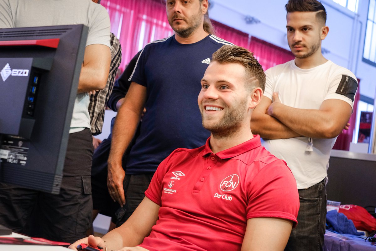 1_fc_nuernberg's tweet photo. Glückwunsch, @Onur_BurakFUT! Wir freuen uns, dich bald wieder im Max-Morlock-Stadion begrüßen zu dürfen! 😉

Zur ganzen Meldung: https://t.co/qUVEFPu8F3 #fcn #fcnesports https://t.co/f7BuaHv2PJ