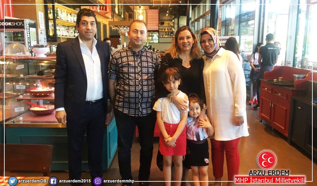 #MHP Amasya Merkez İlçe Başkanım, kıymetli kardeşim Sayın <a href="/suayipAk1/">Şuayip Ak</a> ve ailesi ile biraraya geldik.. Çocuklarımızın ayrı ayrı gözlerinden öpüyorum. Birliğimiz daim olsun.