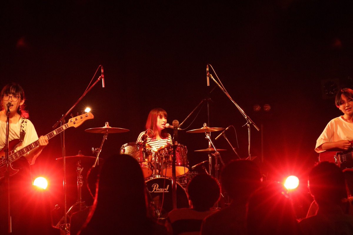 TVmiterunow's tweet photo. 出演バンドの説明
８番目 LOVESCREAM

昨年度千葉県大会でグランプリを取得したバンド、知らない人はいないんじゃないかと思うくらい有名 先週は県大会でも演奏を披露していました
ああもう、かっこいいですね、かっこいいしか言えません
かっこいいバンドです https://t.co/wJ4noOEIvF