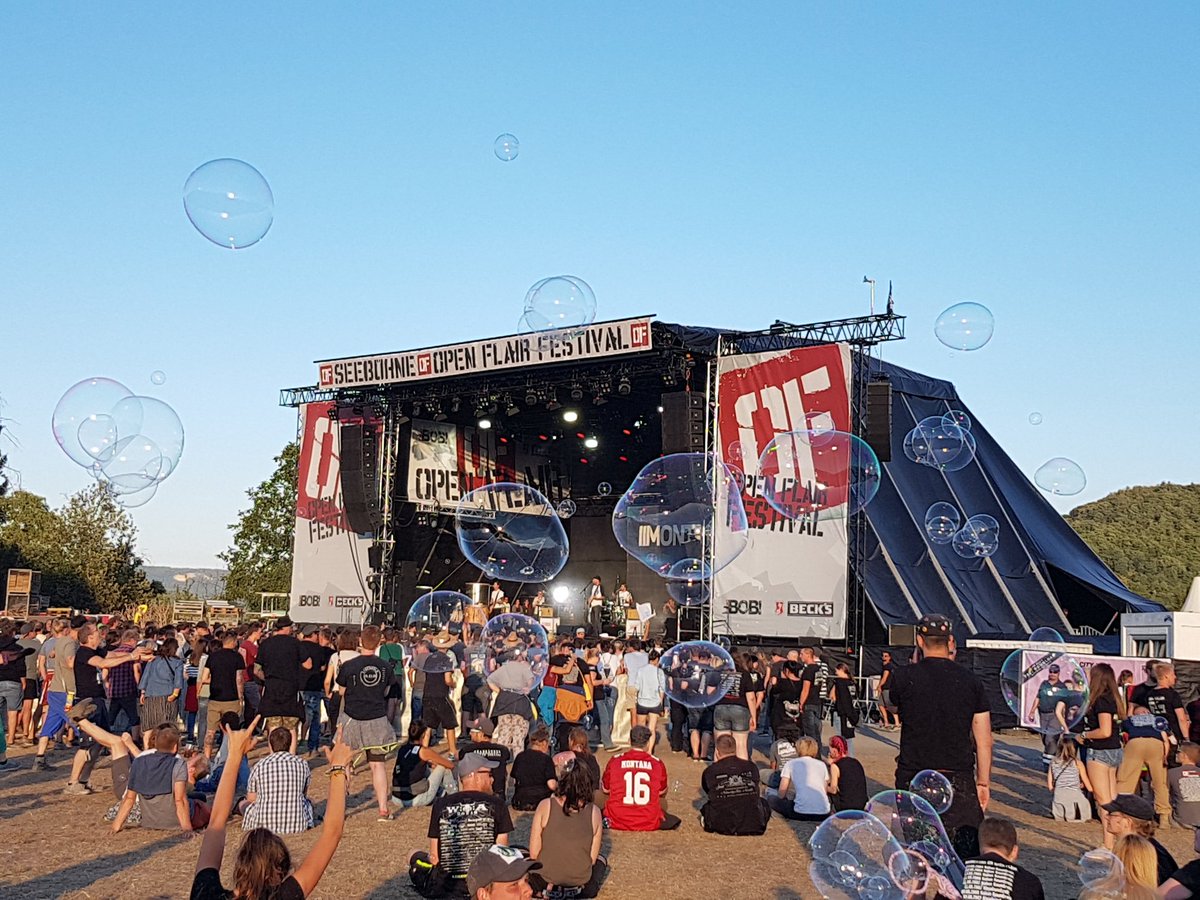 rhoenmaedchen's tweet photo. Es war mir ein Fest. Danke fรผr ein bisschen Normalitรคt. โก #dankeOF #openflairfestival #OF18 https://t.co/WOTYPkfbJA