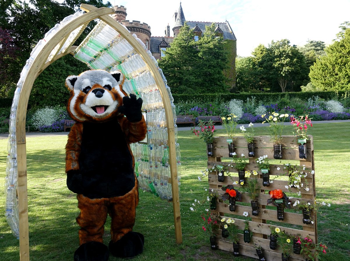 rzss's tweet photo. Have you taken a walk through the @EdinburghZoo plastic bottle archway? Our #GreenTeam have been busy reusing, repurposing & recycling these containers as part of our #PawsVsPlastic mission to take on plastic waste! https://t.co/N0YVc3Pkq1 #GreenPawPrints https://t.co/7v5C32Xv2o