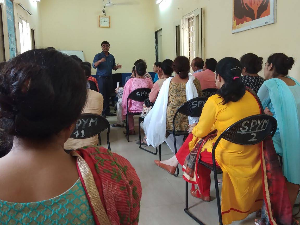 SPYMindia's tweet photo. #SPYM follows through with more of MCD School Teachers and Counsellors Trainings on #SubstanceAbusePrevention among School Children in #JDRC Centre, Sewa Kutir, Kingsway Camp, New Delhi. https://t.co/sqyPo9g0K1