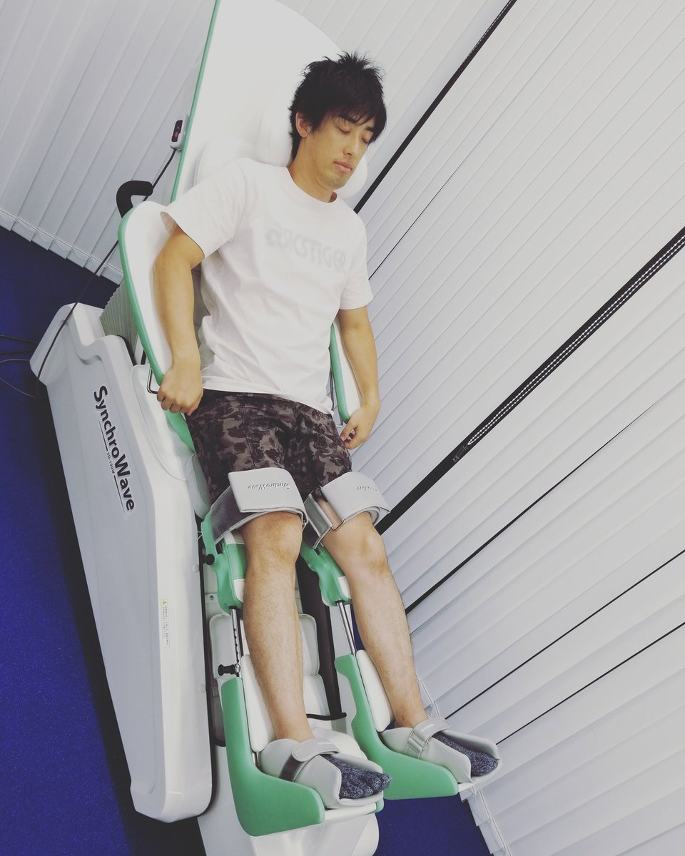 hijikiikuyama's tweet photo. 今日もありがとうございましたm(__)m
#imare #イマレ #リハビリ #打ち合わせ #ケア #24 #24時間なわとび #24時間耐久縄跳び #チャレンジ #charenge #生山ヒジキ #なわとび #縄跳び #support #muscle #body #jump #rest #meeting #follow #フォロー #machine #balance #relax #waterbed https://t.co/jpr1wyVI90