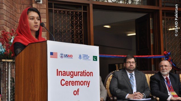 USConsIstanbul's tweet image. #DünyaGençlikGünü&apos;nde gençlerin çatışma önleme, #insanhakları &amp;amp; barışı koruma gibi konularda toplumsal değişime yaptıkları katkılar vurgulanıyor. Yeni #DipNote blog yazısı için: go.usa.gov/xUHph #InternationalYouthDay