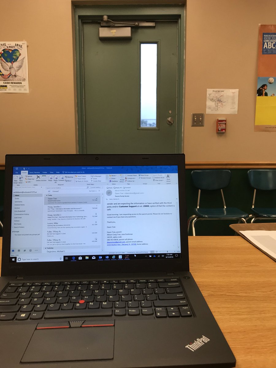 DelandFlag's tweet photo. And it begins, another great year with #vcsb. #GreenAndGrowing https://t.co/f9GdiEeYjb