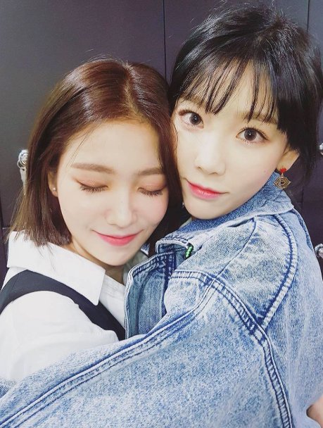 Insomnisone's tweet photo. wow you are all so brave coming for snsd's baby, stop hating on yeri, she works incredibly hard, snsd will come for youβΌοΈ
#yeriprotectionsquad #Yeri #redvelvet #soshivelvet https://t.co/pteynMr66K