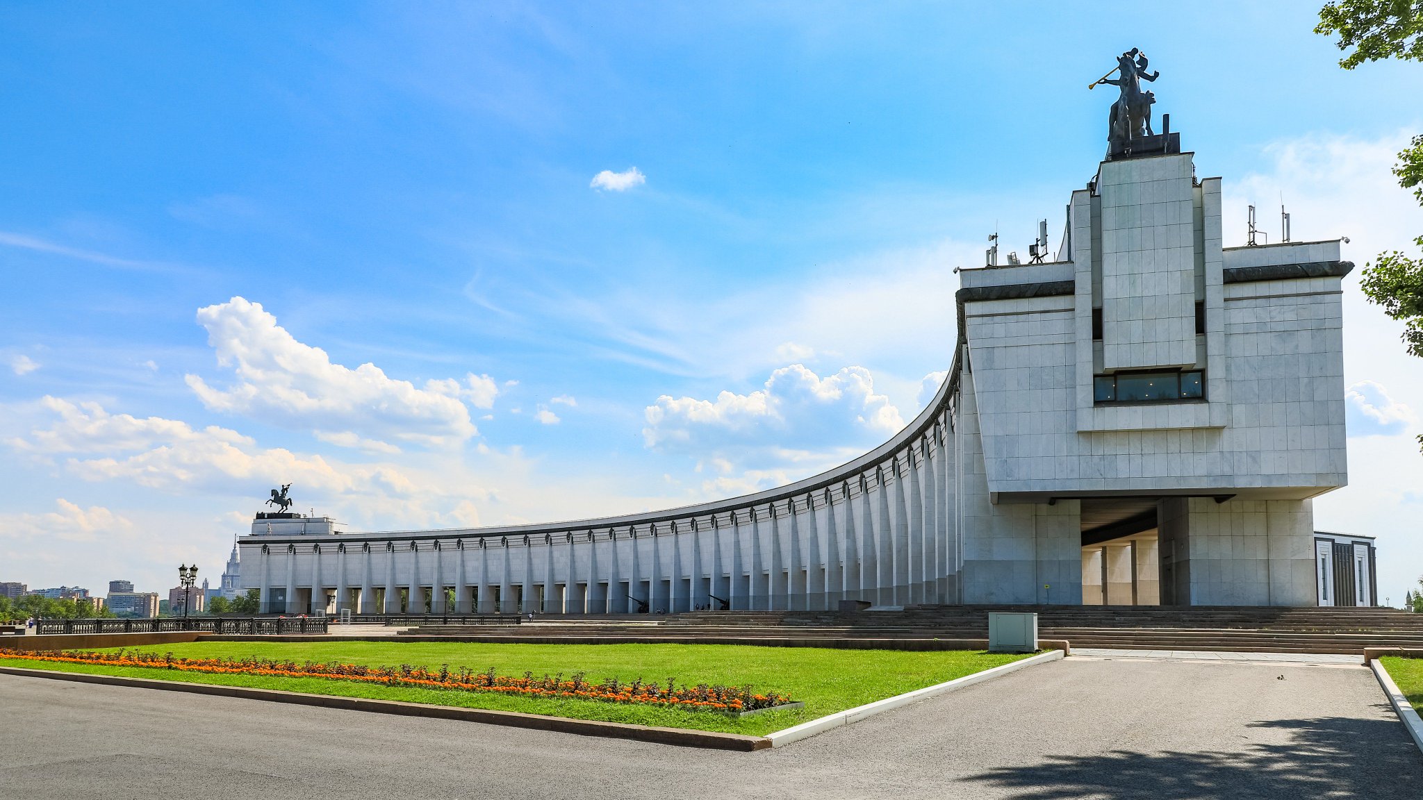 Город большого под москвой