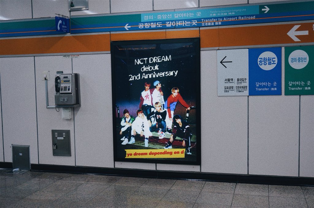 formyqdyss's tweet photo. 이미 광고랑 만날수 있어요!! 여러분의 많은 관심과 사랑을 부탁드립니당ㅠㅠ✨✨
-
위치: 디지털미디어시티역 (➡️➡️월드컵경기장 방향)
-
#NCT #NCTDREAM #NCT_DREAM #MARK #RENJUN #JENO #HAECHAN #JAEMIN #CHENLE #JISUNG #마크 #런쥔 #제노 #해찬 #재민 #천러 #지성 #엔시티 #엔시티드림 https://t.co/4jU5Dq4ZwC