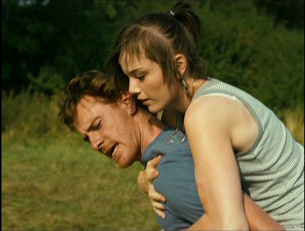 запретная любовь разница в возрасте. прошлым летом в чулимске безруков. запретная любовь разница в возрасте. фильм про неравные возрастные отношения. фильм атмосфера.