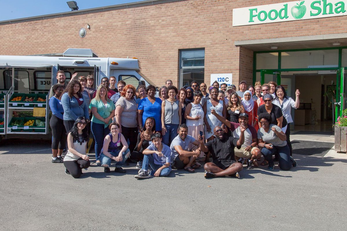 Cool job opportunity for Research and Public Policy Senior Coordinator with <a href="/FoodShareTO/">FoodShare</a>, which does brilliant work advancing @foodjustice in Toronto. Applications due 24 August. buff.ly/2JCRRjZ #altac #foodjobs #goodfoodjobs #foodpolicy