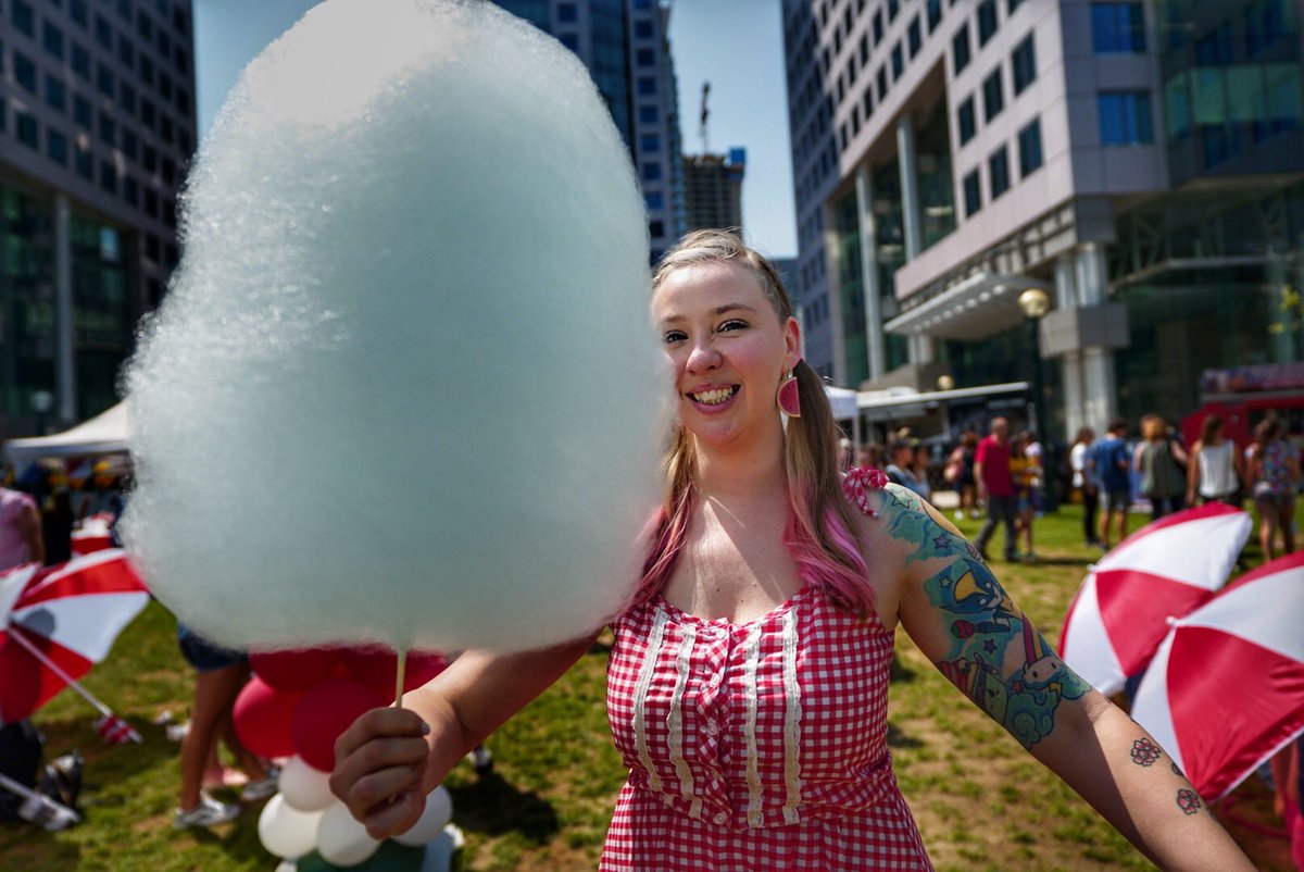 Martina holding a ridiculously large cotton candy