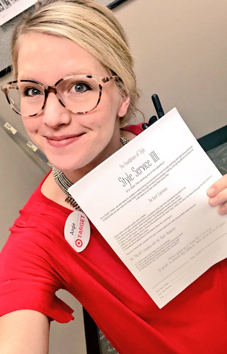 Angie_StyleETL's tweet photo. A 5 week training program to focus on the #foundationsofstyle launches today!! Time to refocus on service, selling, merchandising, and amplifying our guest experience! #wegotthis #believeandachieve #leadwithpassion #etllife #t2125 https://t.co/qWAgY0ATH8