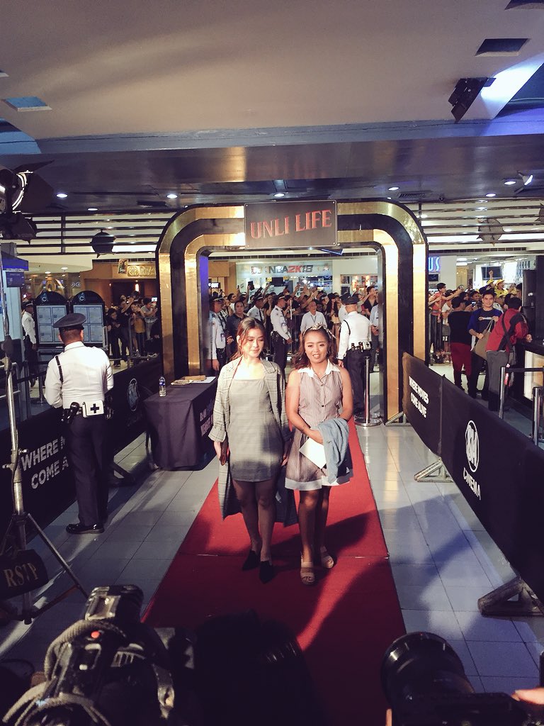 RegalFilms's tweet photo. Kamille Filoteo and Donna Cariaga is ready for their first movie, Unli Life! #UnliLifeMoviePremiere https://t.co/stFhTZqsGx