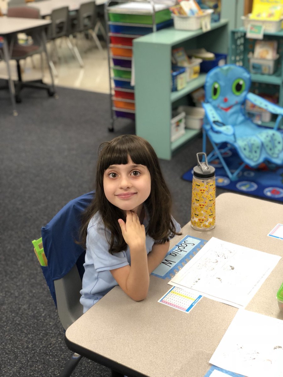 SVBFAM's tweet image. Back to school! She’s excited to be a #Firstgrader so adorable 😍