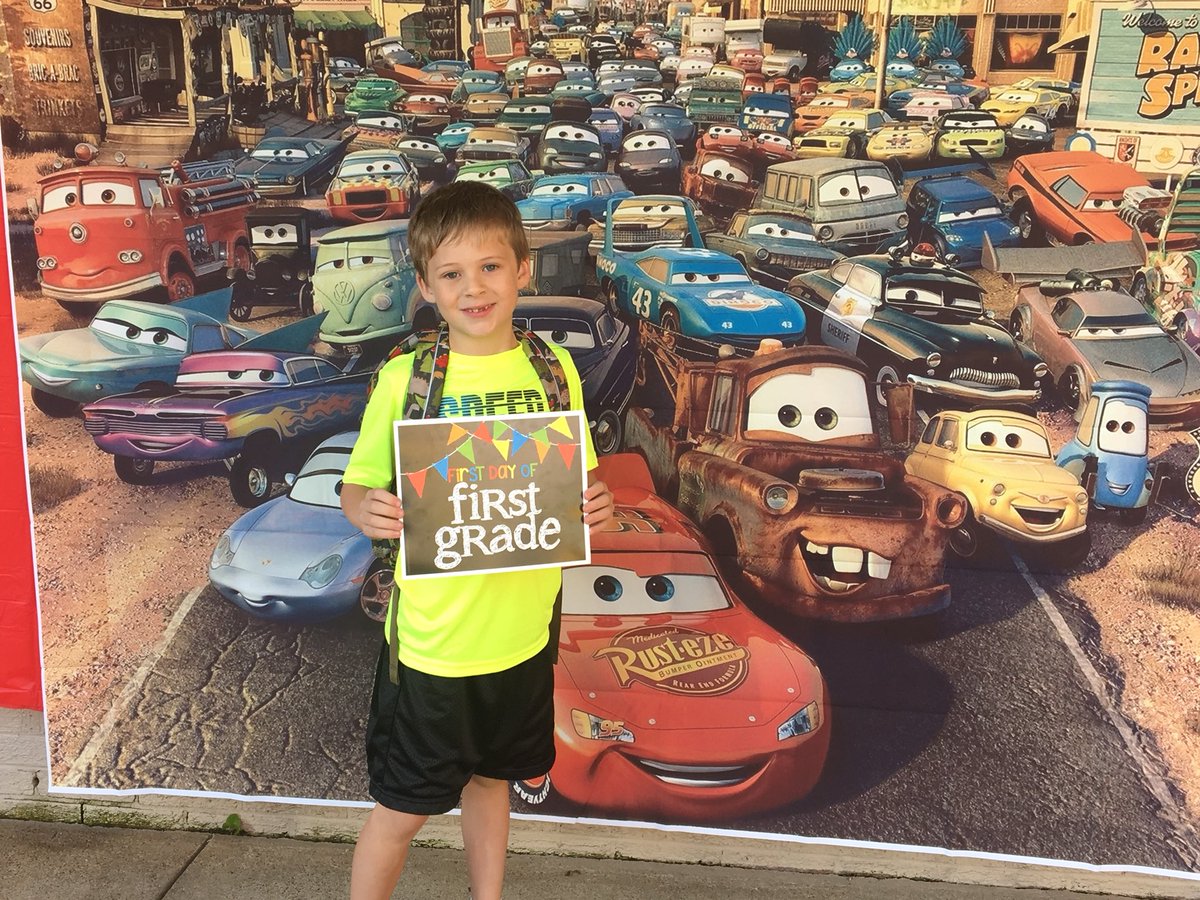 EaglesSouthwest's tweet image. Happy 1st day of school @suptking #disneytheme #believe #achieve #dream #cars