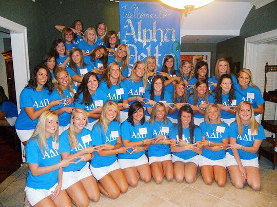Paigeyyy_P's tweet photo. Good luck to all the women participating in sorority recruitment this week at A-State!! Be yourself and enjoy the experience!! #ADPi #IJustLoveMyADPi #FirstFinestForever #PiLove π¦ππ https://t.co/AAzWg9yhLn