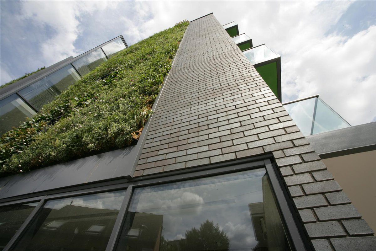 weareibstock's tweet photo. Stunning shots from these #Apartments in #London (W9) where our Staffordshire Slate Blue Smooth #Bricks in 73mm were used. Contact us to find out how we can help you with your next #project: https://t.co/Evg0TLc86V
#brickwork #design #architecture #bluebricks #ibstockbrick https://t.co/r5Iq2BZKcn