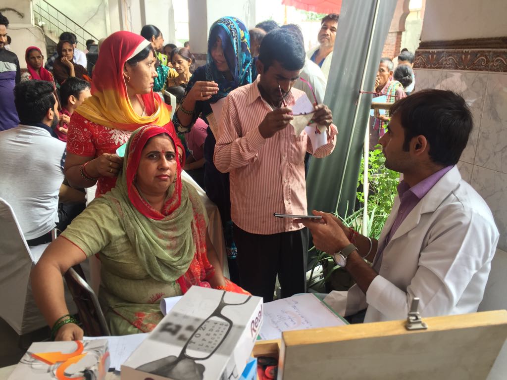 NetramEyeCentre's tweet photo. Mega Health Camp organised by Netram Eye Foundation yesterday at Sarai Kale Khan, Delhi. total no of Patients screened = 460. #Netram #NetramEyeFoundation #Eye #eyes #EyeFoundation #Foundation #NGO #SightForAll #eyecare #ophthalmology #ophthalmologists #optometrist https://t.co/xRtISetaBW