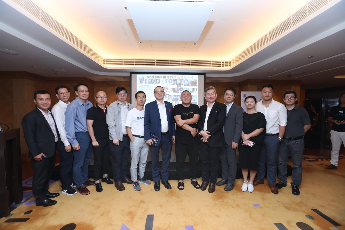 TOMBOLA_COIN's tweet image. Successfully completed "HKBA.HK.org Meetup day 1". We had a great opportunity to introduce our Tombola to a large audience in Grand Hyatt Hotel Hong Kong, and the Tombola project received good reviews. we will show you a good presentation on "day 2". Thank you.