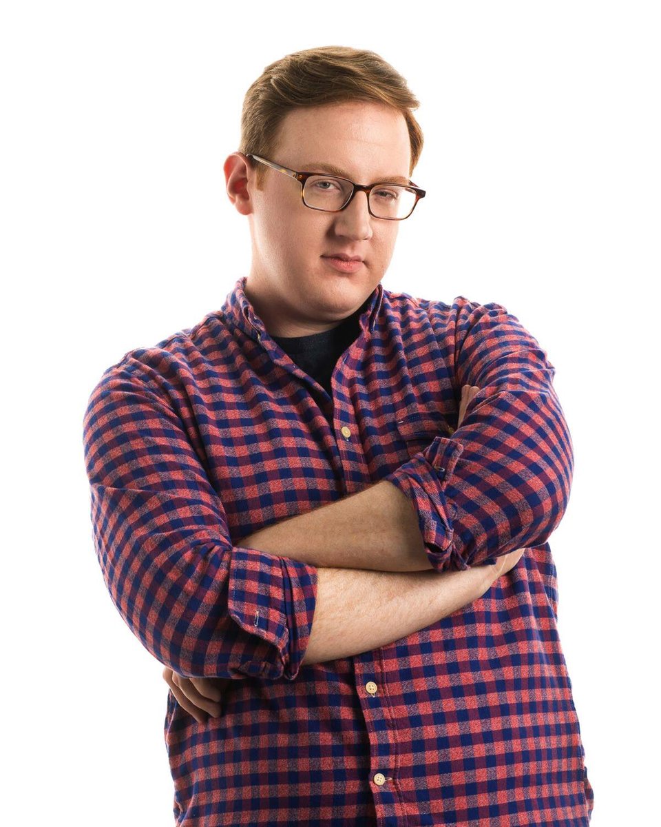 JWUPVDInvolved's tweet photo. Announcing this year's Welcome Comedian! @MattBellassai is the current host of the weekly show, To Be Honest on Facebook, boasting over half a million followers. He recently wrapped his sold-out, nationwide comedy tour, The Drunk and Alone Tour, which featured shows in 20 cities. https://t.co/m7WC0GEQ6X