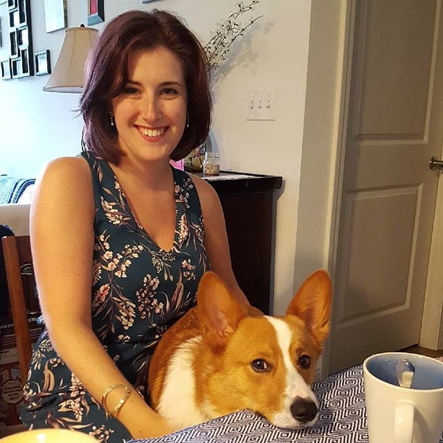 foolofapup's tweet photo. I love to hang out and have a cup of tea with my humans on a rainy day ☕🌧️
~
~
#corgi #teatime #cute #rainyday #monday #mondayfeels #aww #afternoontea #cuddle #cutest #fancy #goodboy #bestdog #dogoftheday #dogphotography #dailydog #dailycorgi #dailyf… https://t.co/0IMrcYPepC https://t.co/3pGOAkNma5