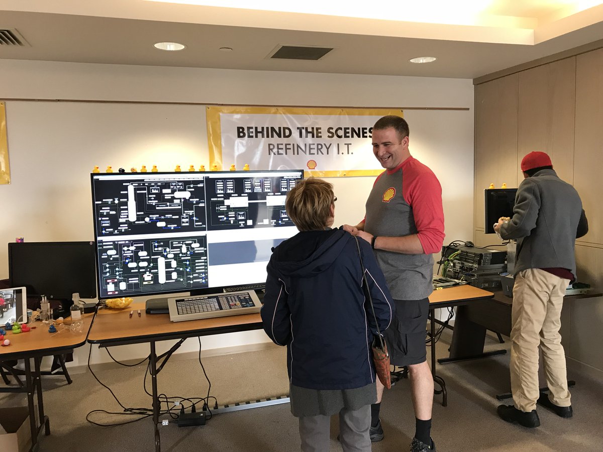 HFSPugetSound's tweet image. Thank you again to everyone who joined us for our 60th anniversary celebration over the weekend! We handed out tons of giveaways, shared numerous demos, and had the opportunity to reconnect with old friends – and meet many new ones as well! #ShellPSR60th
