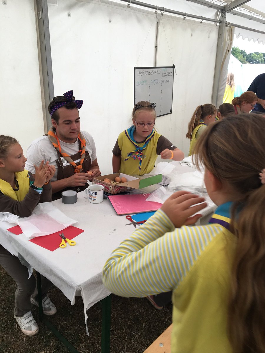 Becca_R_88's tweet photo. More photos of our fabulous day @NORJAM2018 Brownie Day. Thank you so so much to the organisers and the leaders in every sub camp for being so welcoming and enthusiastic for the children. We’ve all had an amazing day. @guidingnorfolk https://t.co/6btp2jq3bF