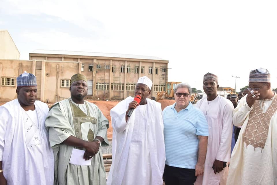 TheGuildng's tweet photo. Kano State Governor, @GovUmarGanduje, during inspection of the ongoing construction of a skills acquisition center in Borno State on Monday.
Photo: @dawisu
#GuildDiscuss https://t.co/TvR5aJAaEy