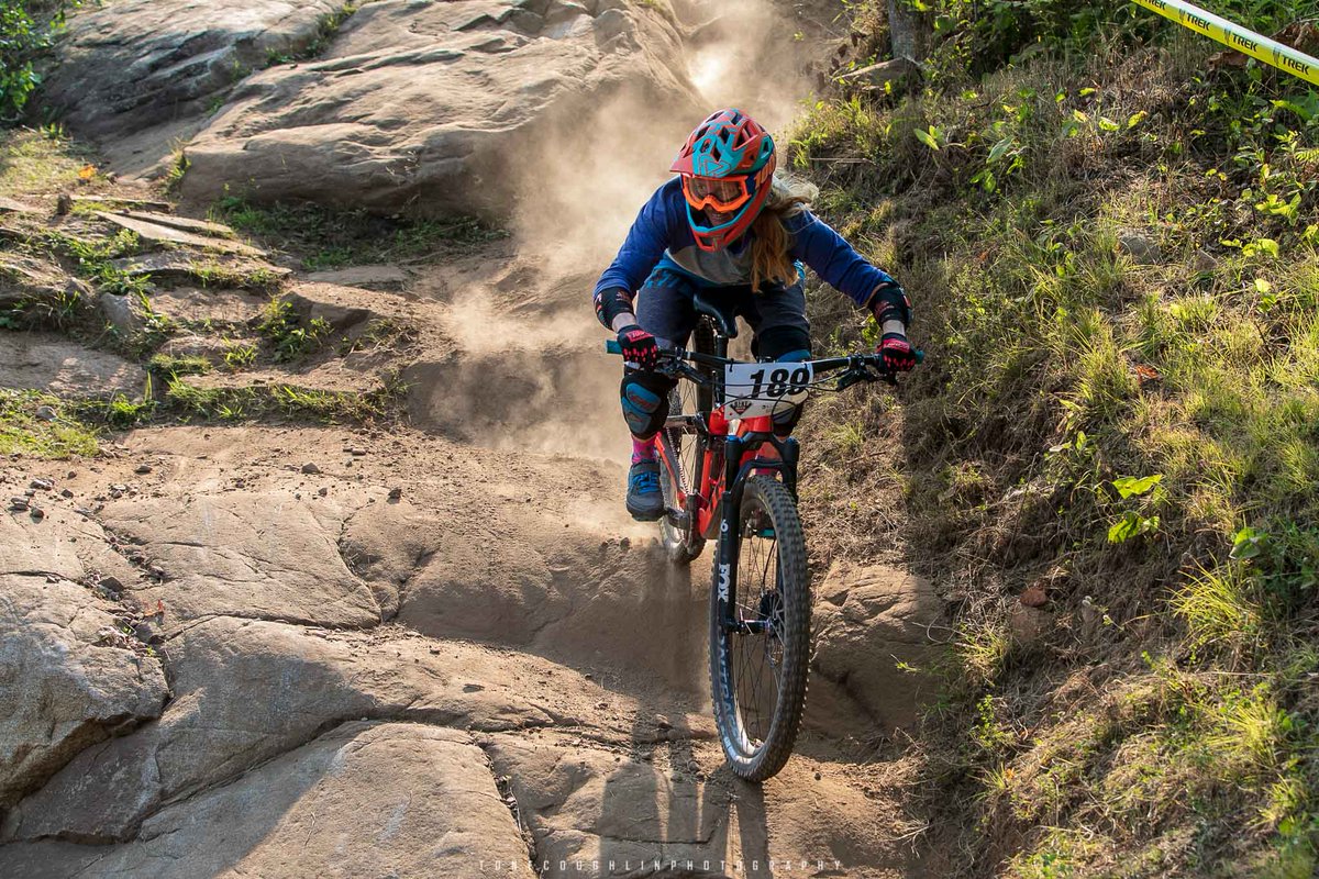 BikeDuluth's tweet photo. Good Morning, Riders! Thank you for joining us this past weekend at the Kraus-Anderson Bike Duluth Festival. Check out @tonecoughlin's Facebook albums for some awesome photos from the event: https://t.co/LSV2lTsjvI #Duluth #Minnesota #Enduro #mtb #Mountainbike https://t.co/OCUYJLMTlz