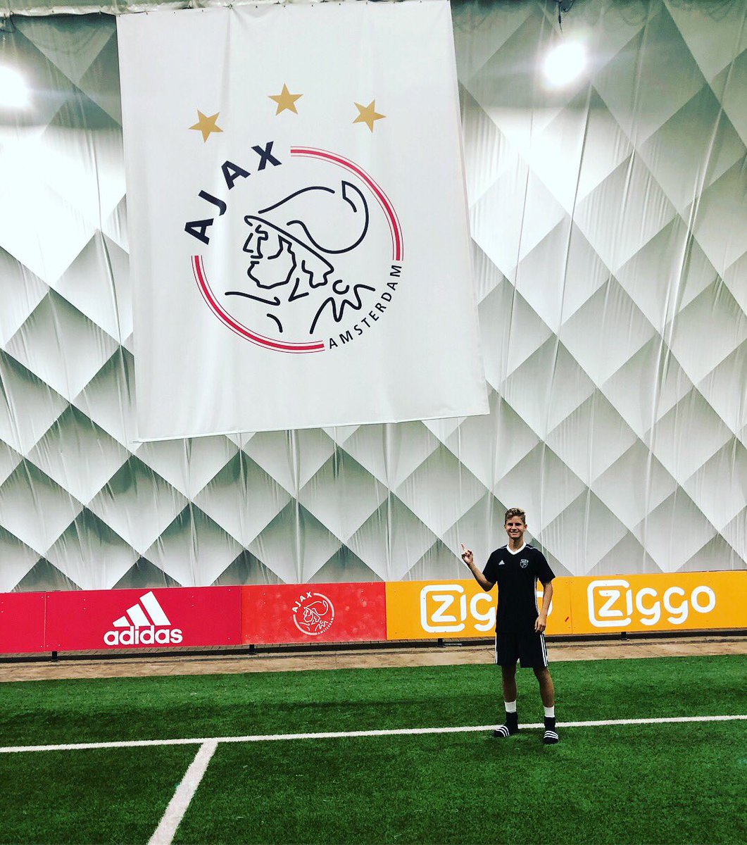 GalaxySCIL's tweet photo. Today, Kanon Woodill is in Amsterdam learning the ins-and-outs of football that only 31 other players will have access to this summer. Way to go Kanon! @genadidas_intl 
#Select2018
#WhereWillYouPlay #X18 #HereToCreate https://t.co/94pyEHQdOH