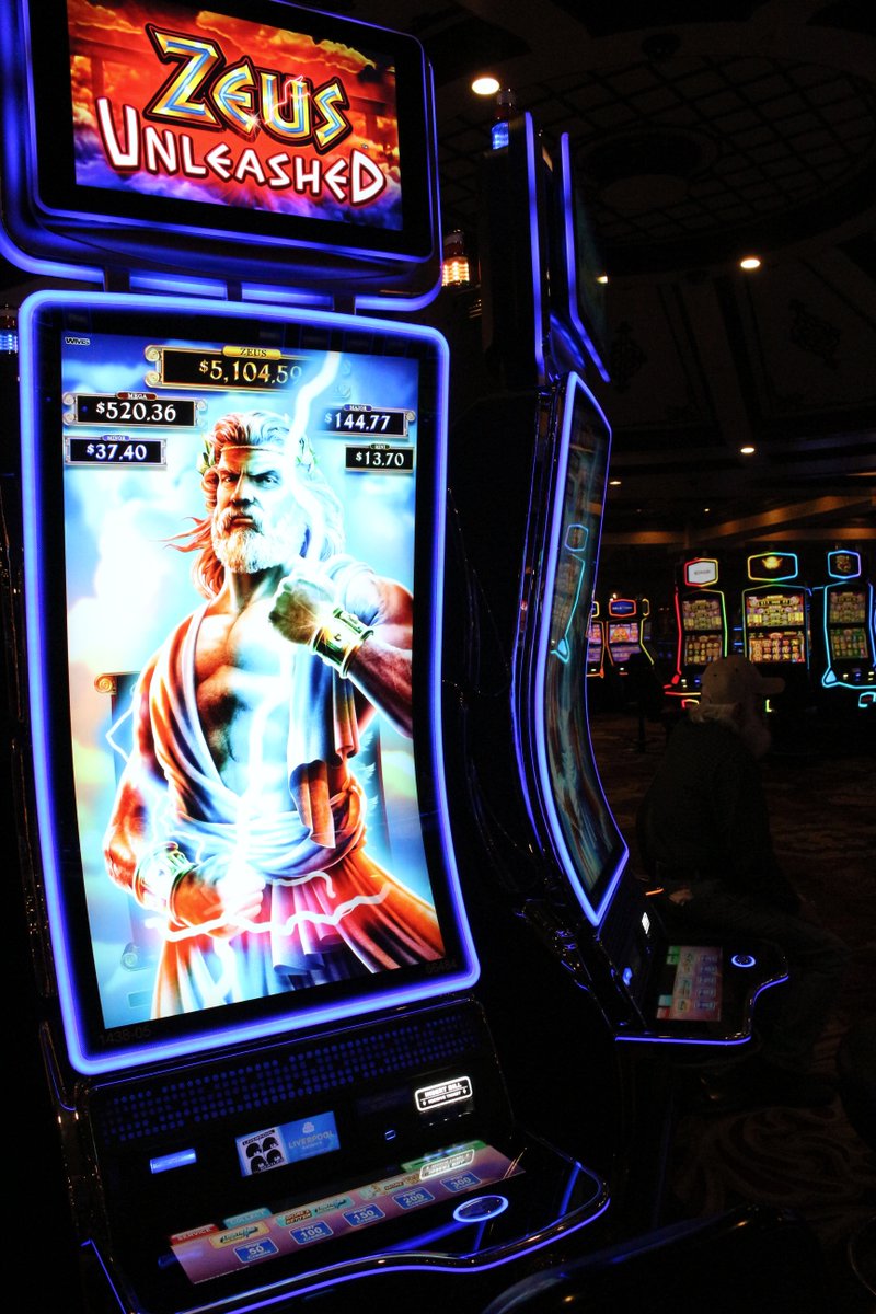 AmeristarKC's tweet photo. Challenge the power of Zeus and his father Kronos with our new 4K display slot machines! Can you defeat them to take home the jackpot? #ZeusUnleashed #KronosUnleashed #slots #gaming #gambling #casino #slotmachine #AmeristarKC https://t.co/kw3lTzjWlA